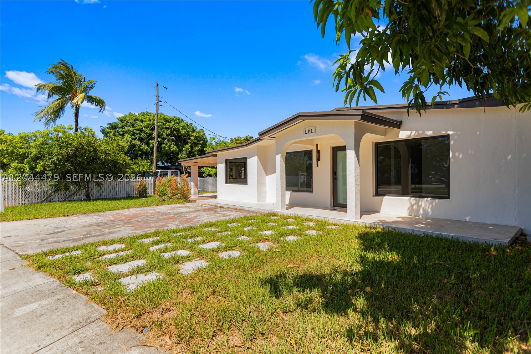 Hialeah photo 5