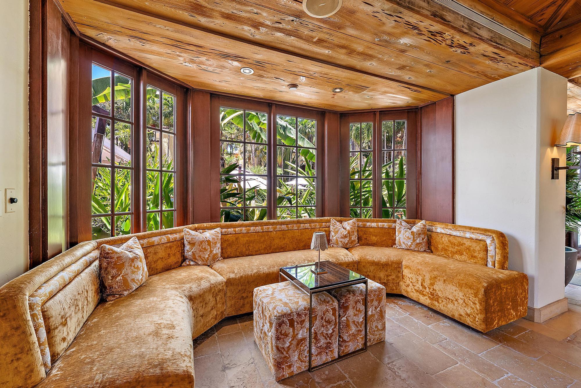 Palm Beach photo 5