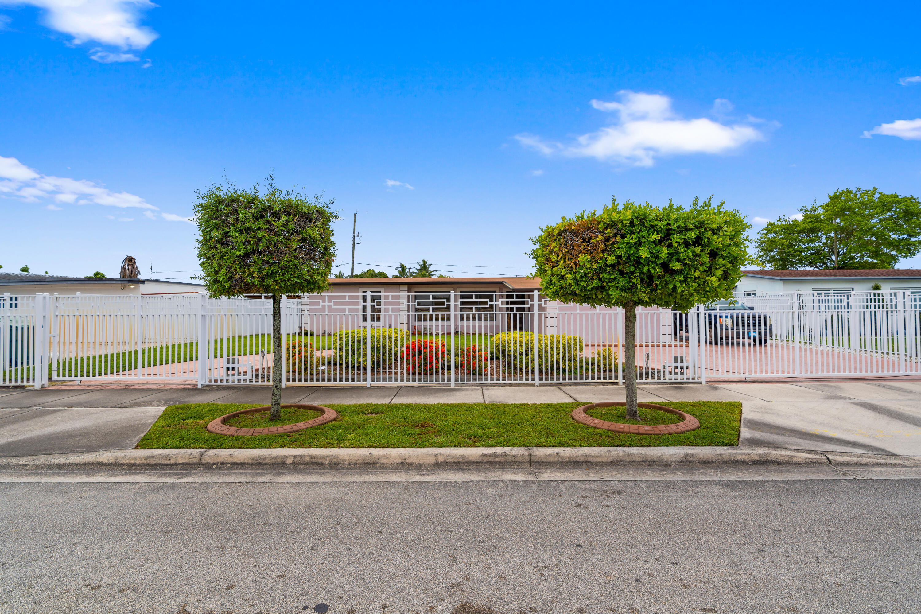 Hialeah photo 1