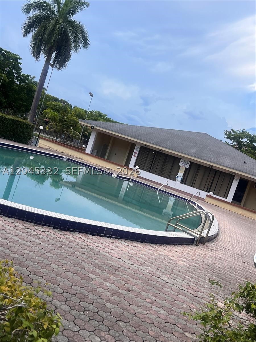 North Miami photo 2