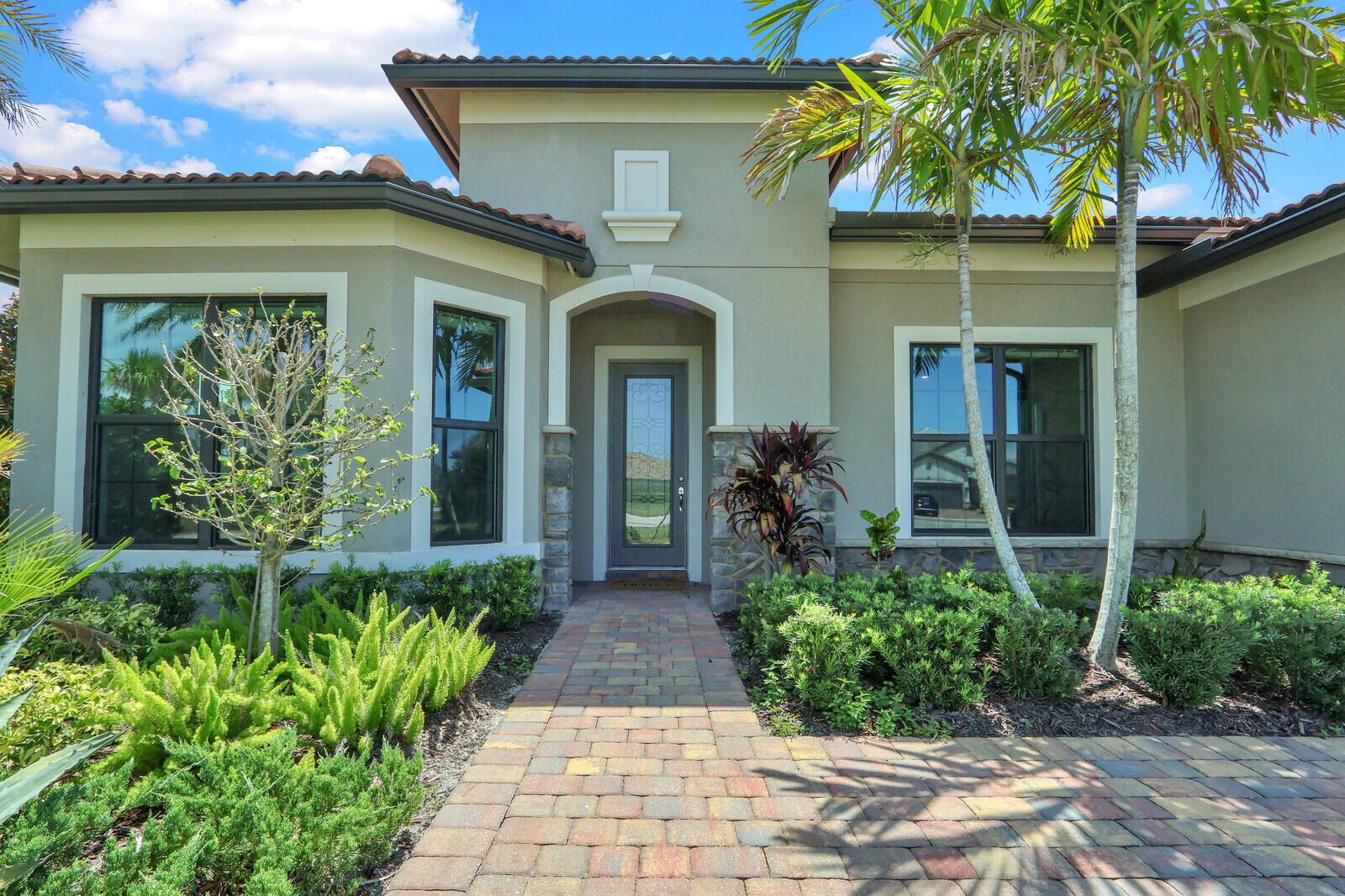 Palm Beach Gardens photo 2