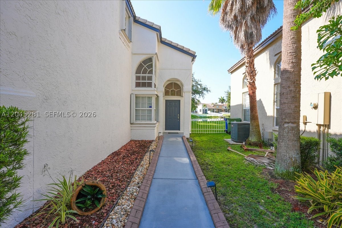 Pembroke Pines photo 5