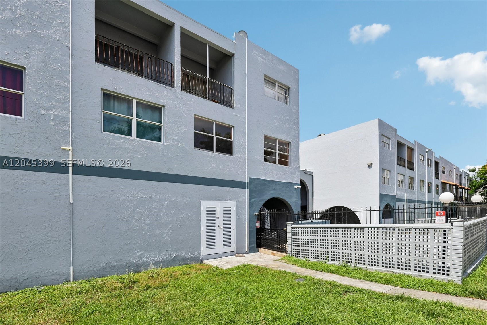 Hialeah photo 2