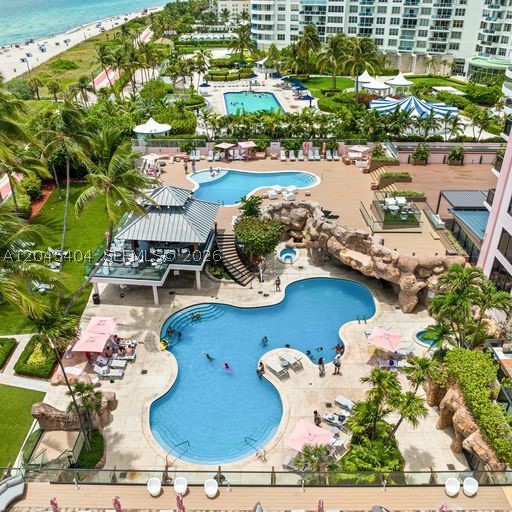 Miami Beach photo 2