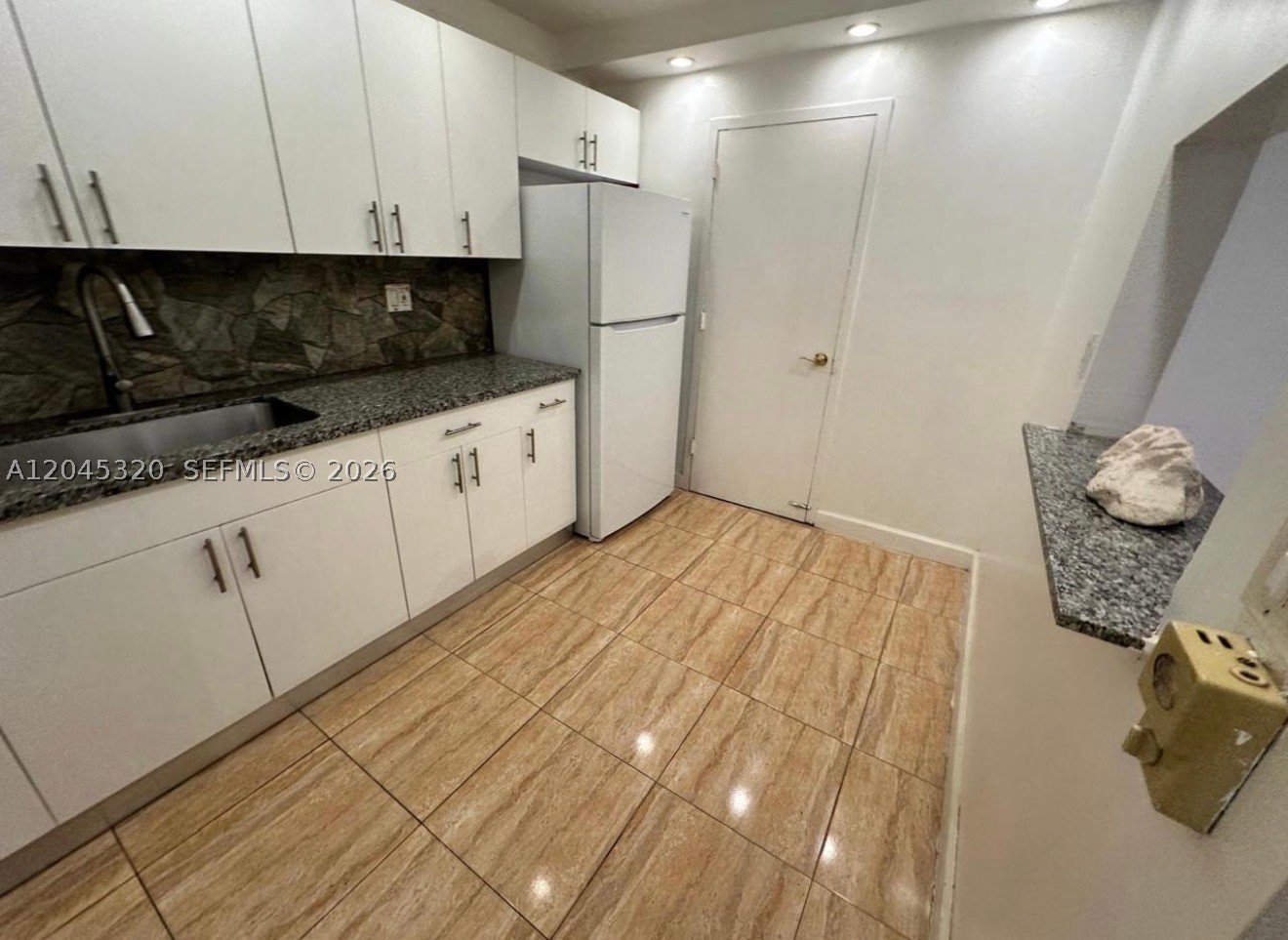 North Miami photo 2