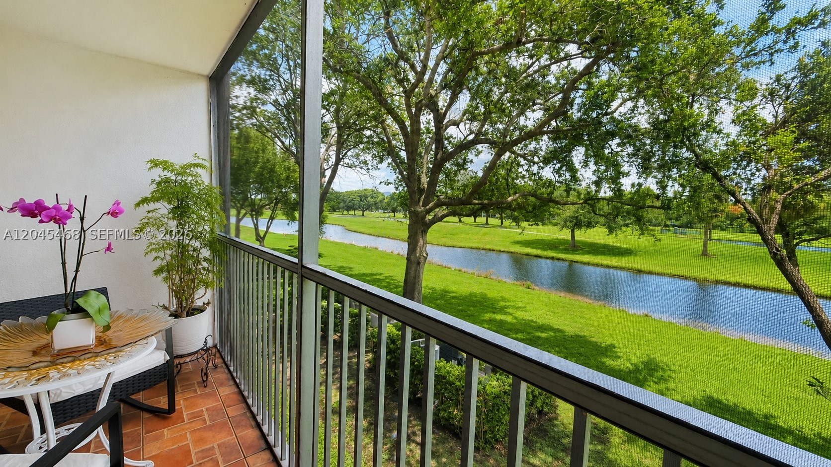 Pembroke Pines photo 3