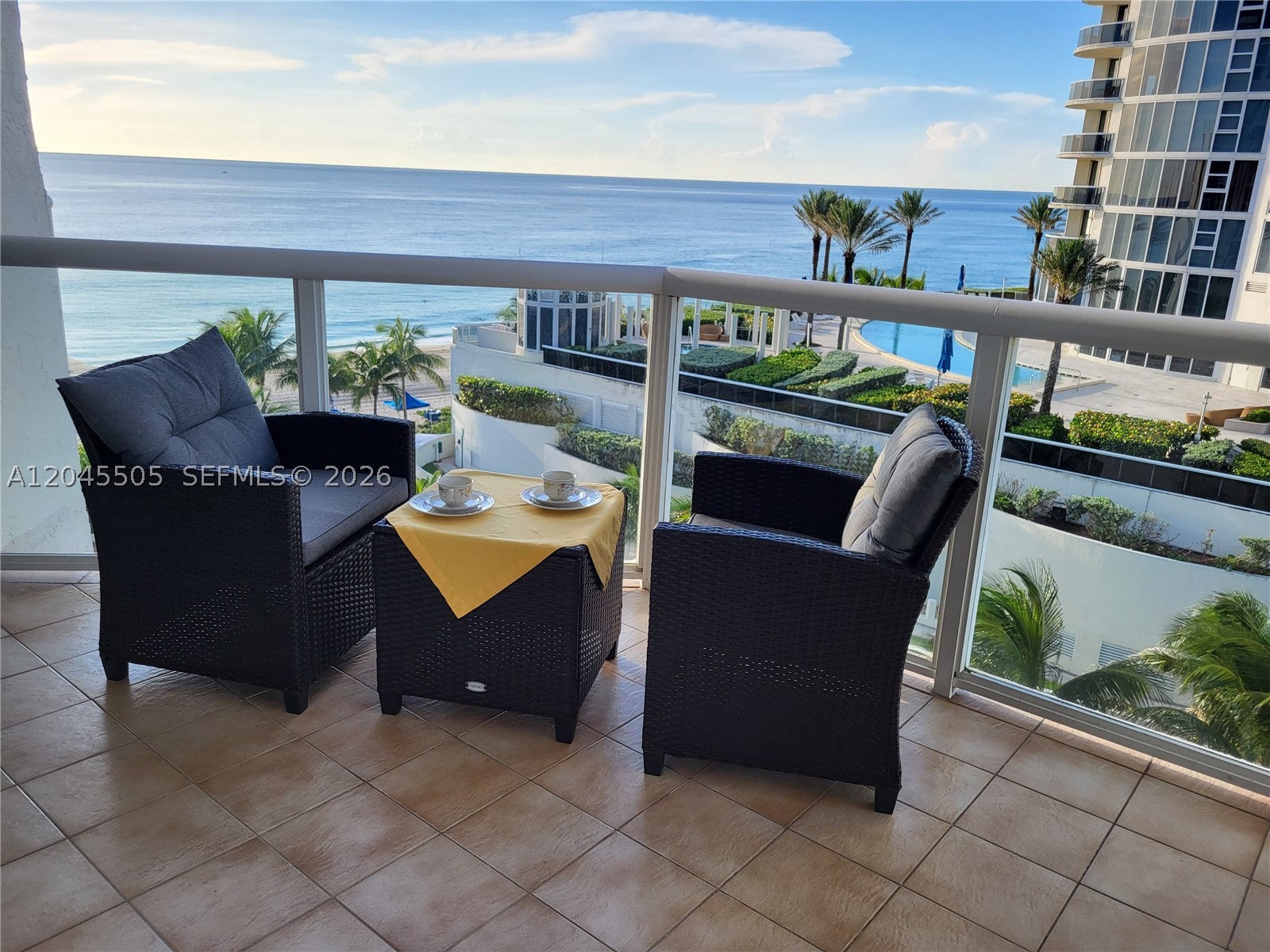 Sunny Isles Beach photo 2