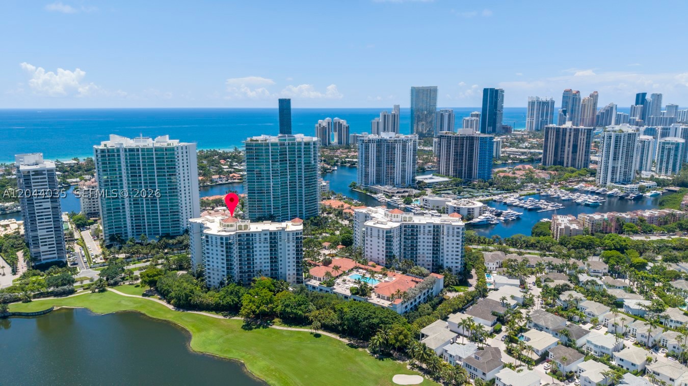 Aventura photo 1