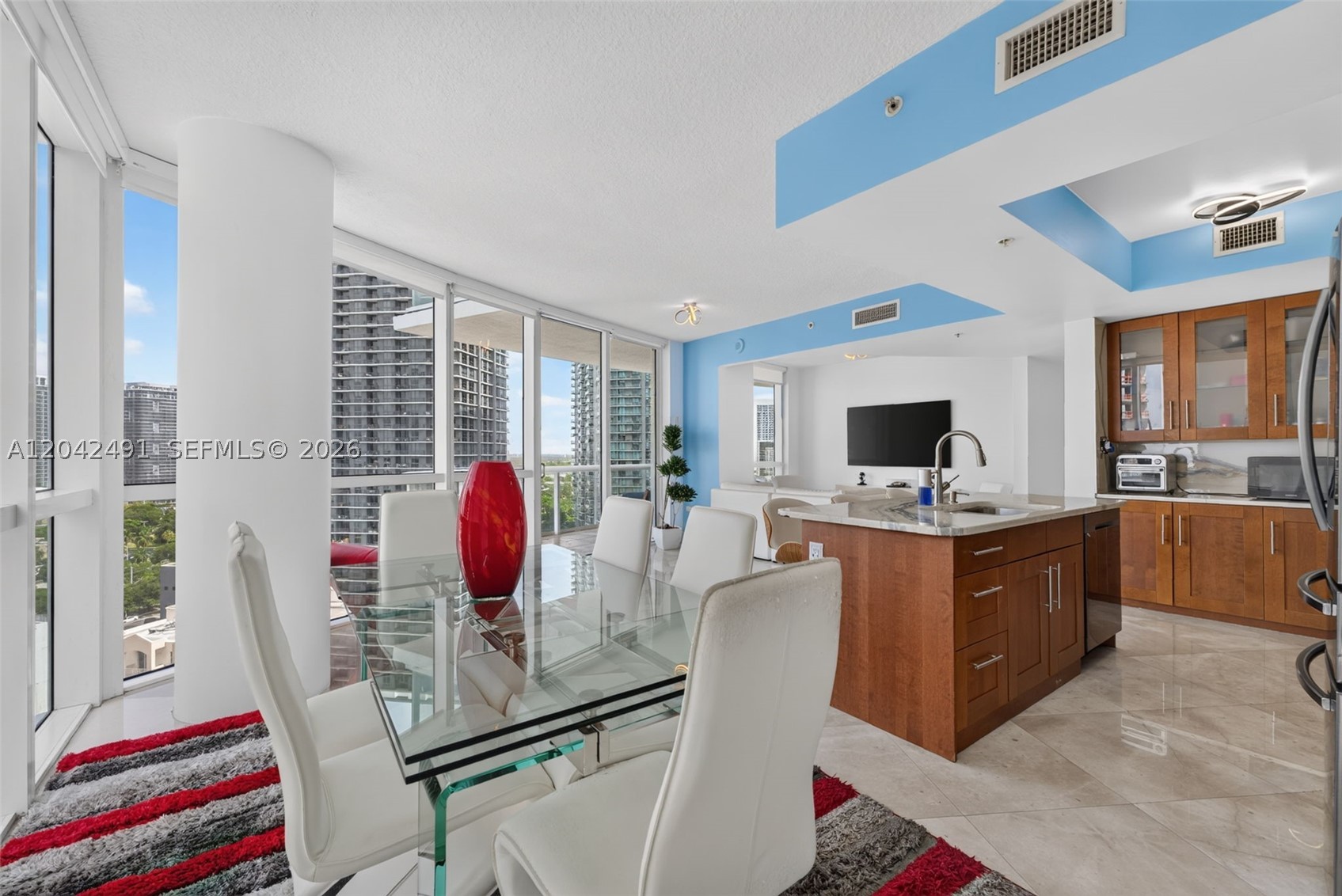 Miami photo 4