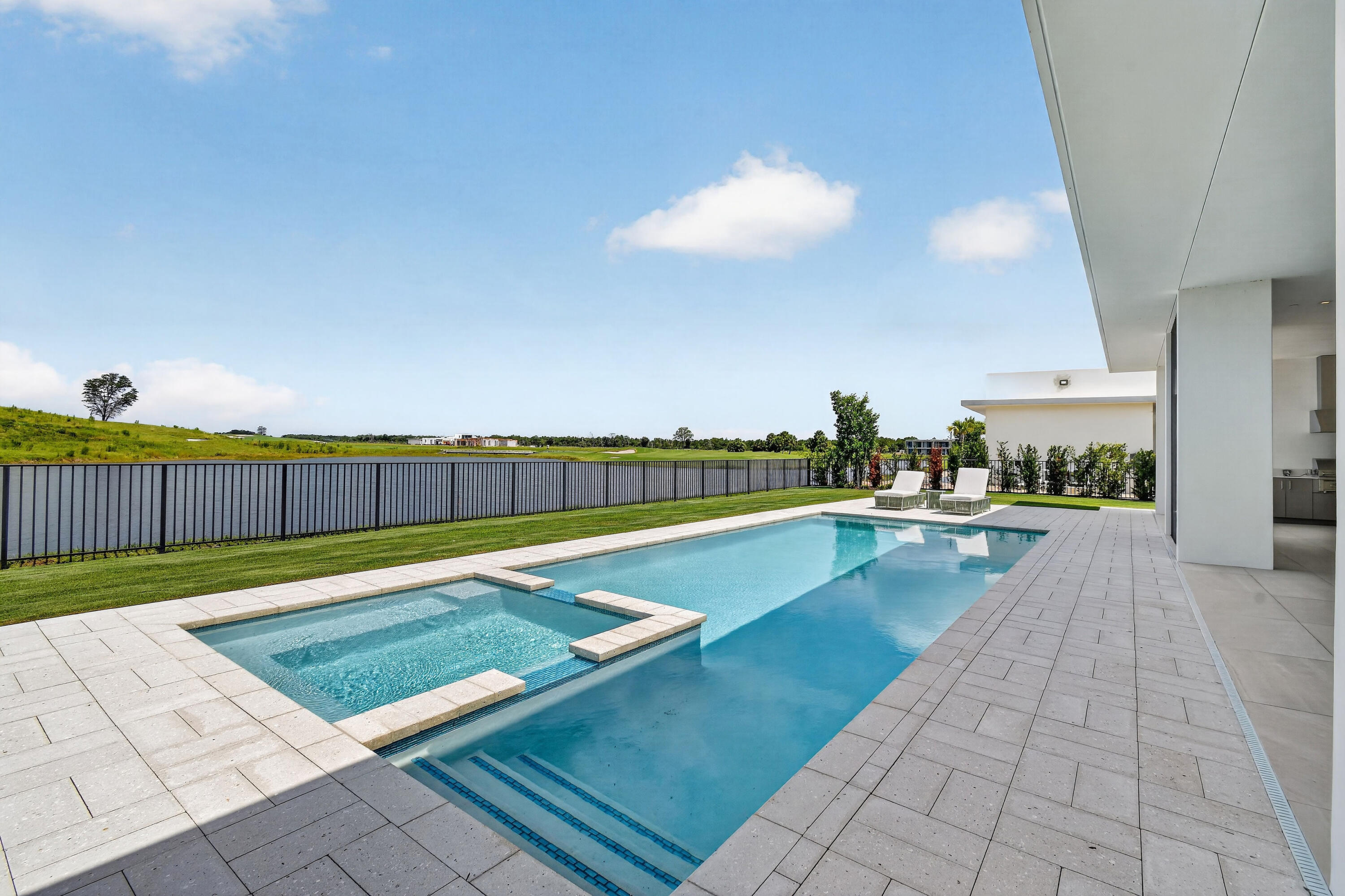 Palm Beach Gardens photo 4
