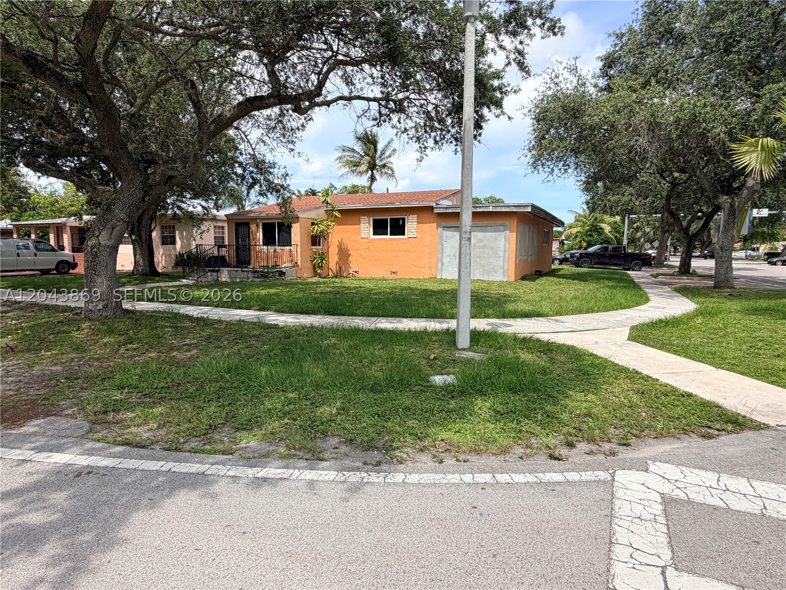 North Miami photo 5