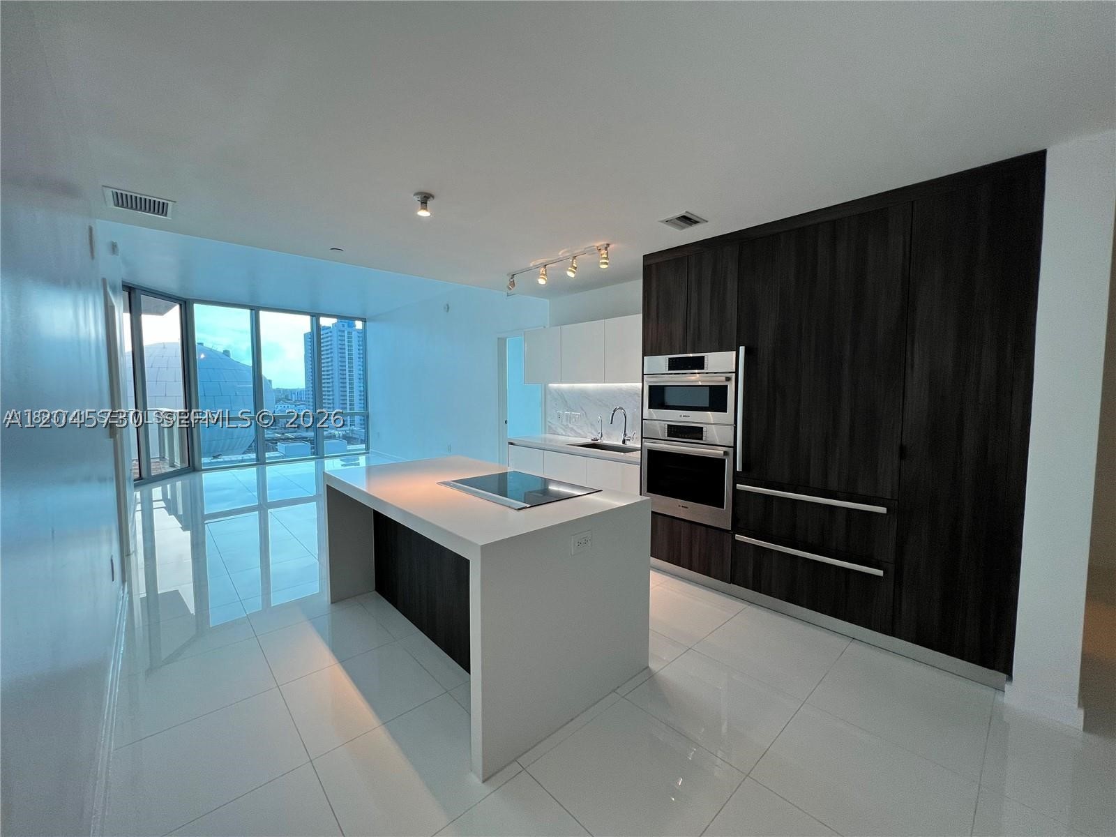 Miami photo 3