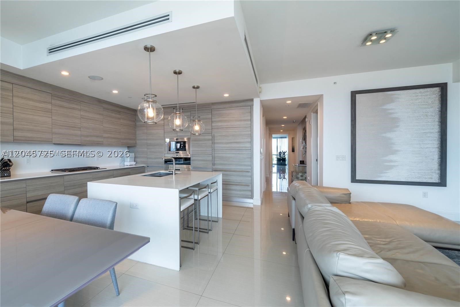 Aventura photo 5