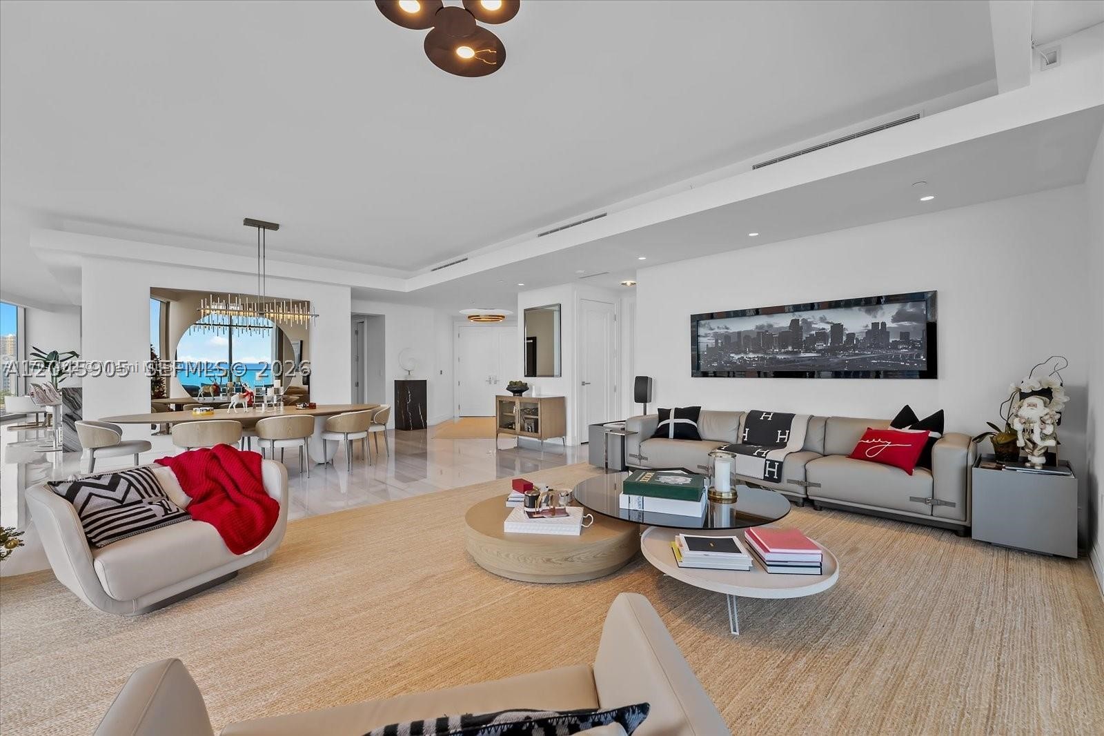 Sunny Isles Beach photo 2