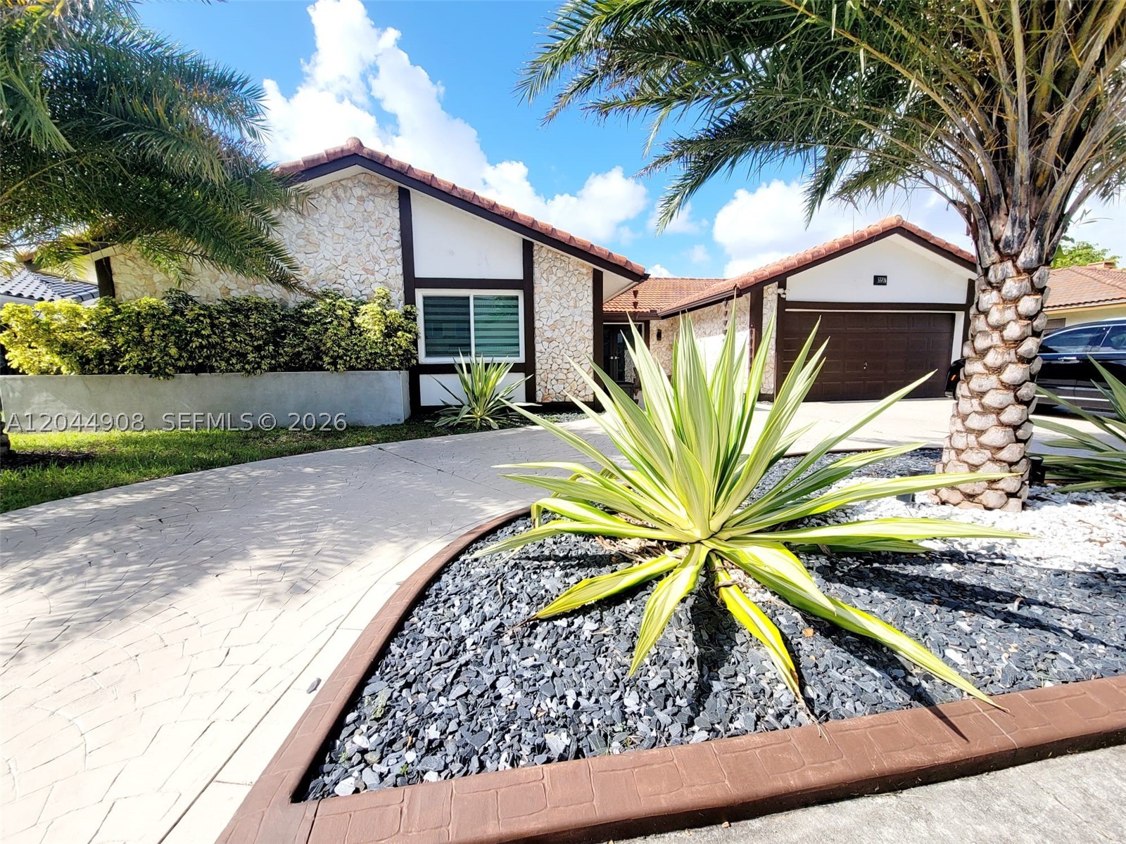 Hialeah photo 4