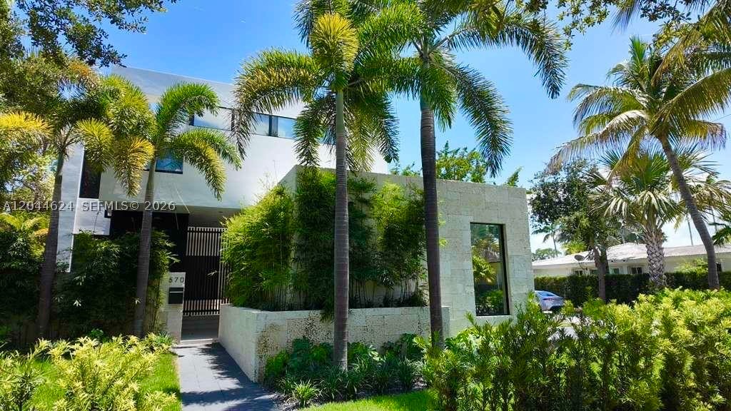Miami Beach photo 1