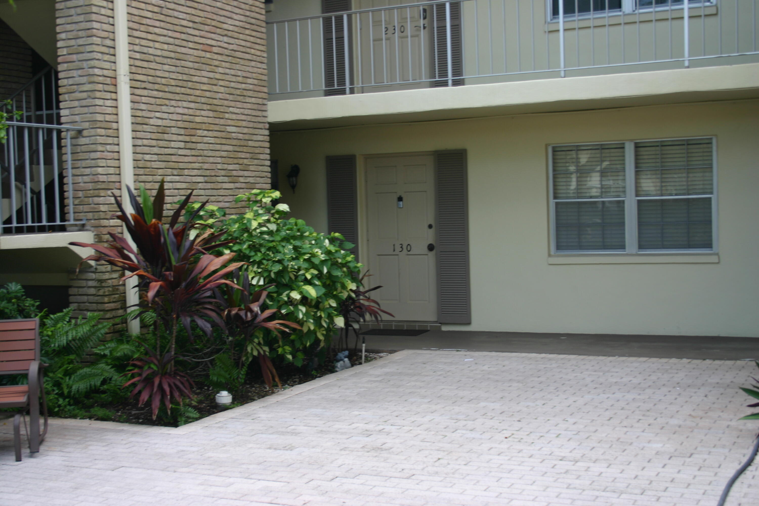 Palm Beach Gardens photo 3