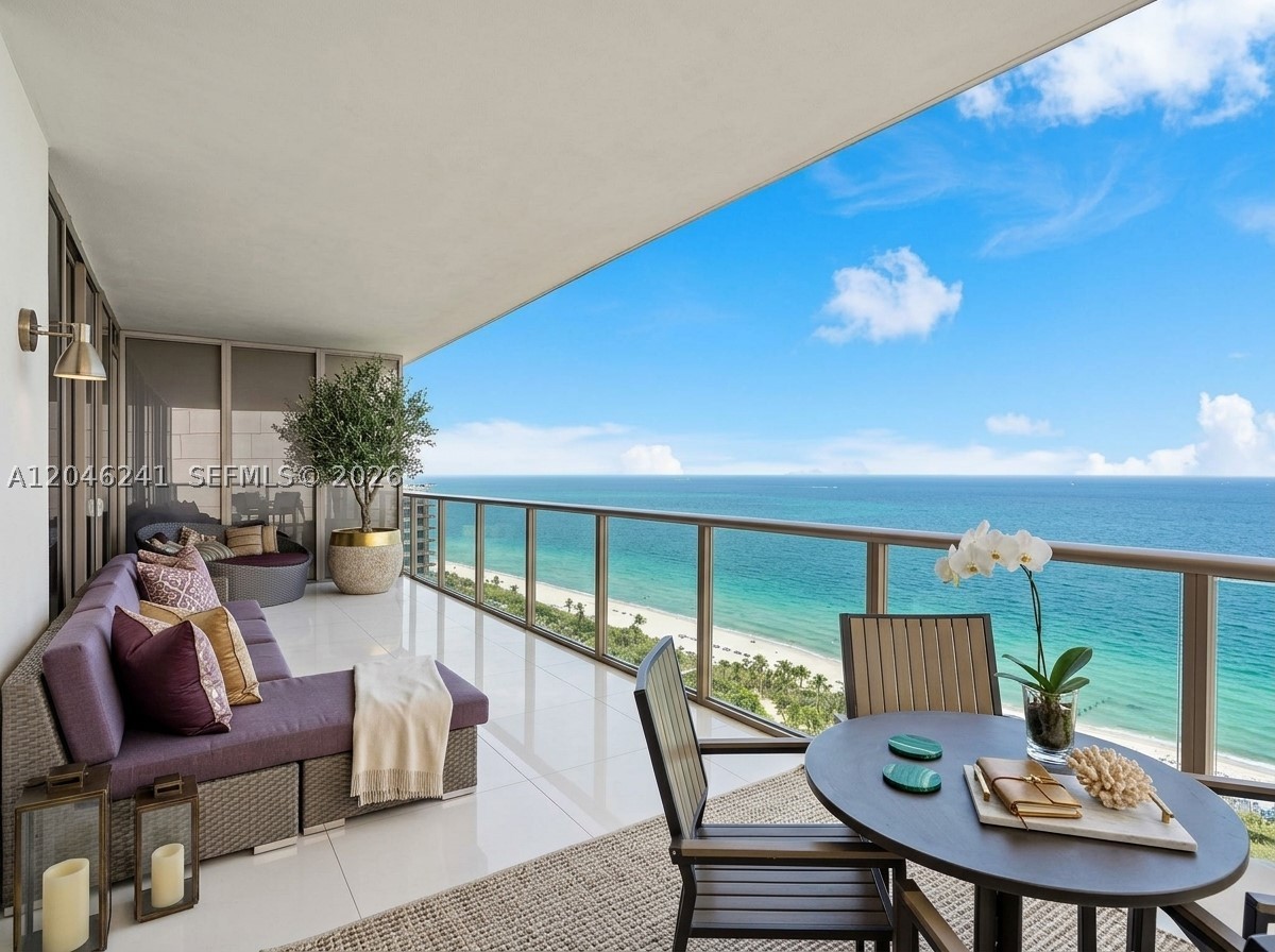 Bal Harbour photo 1