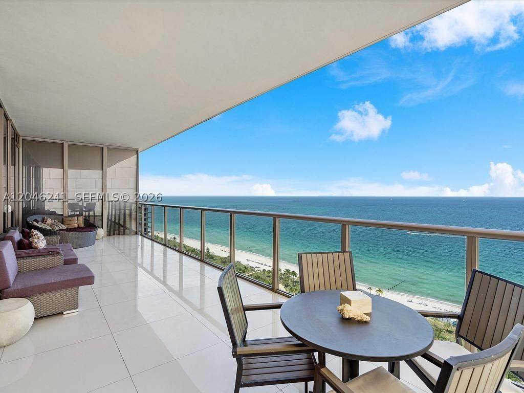 Bal Harbour photo 2
