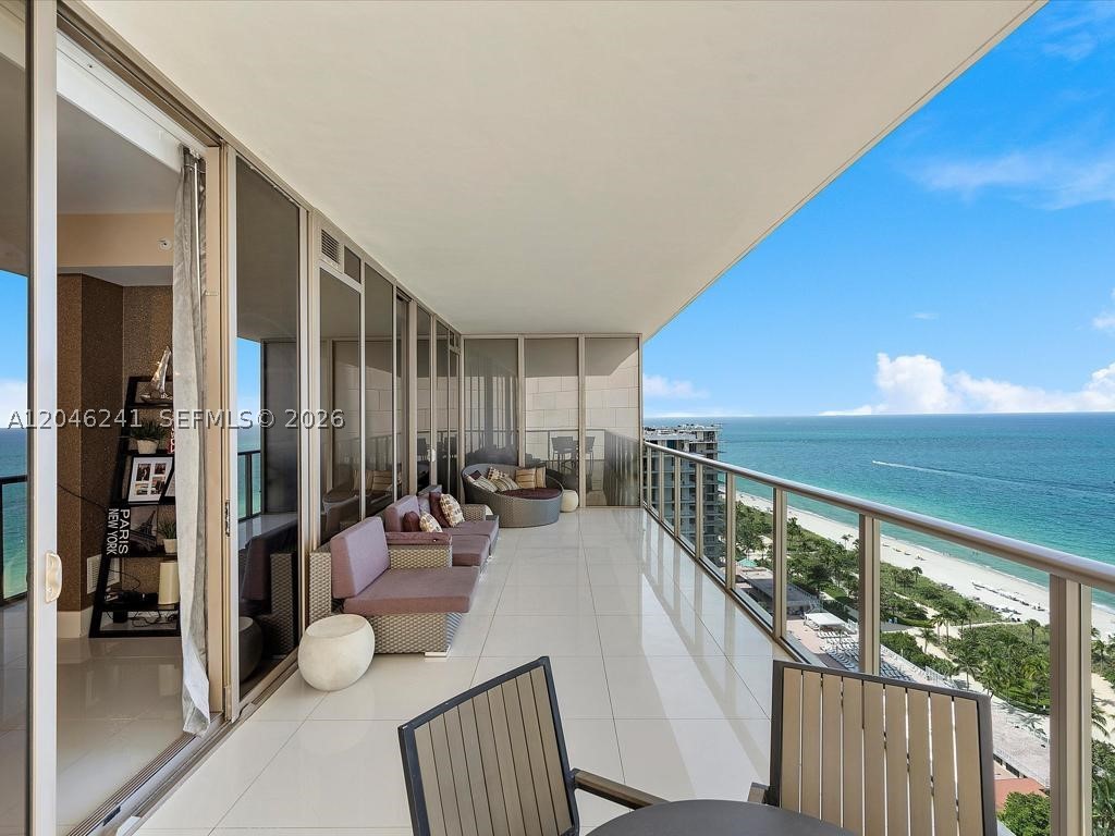 Bal Harbour photo 3