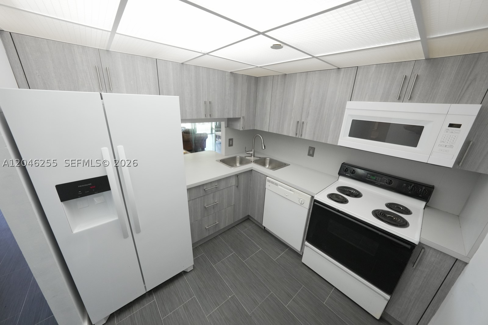 North Miami photo 1