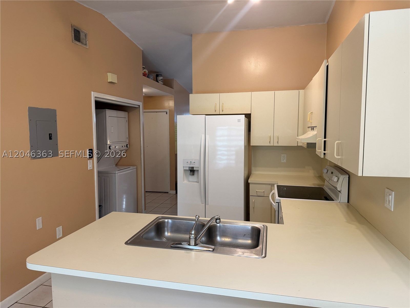 Miami Lakes photo 5