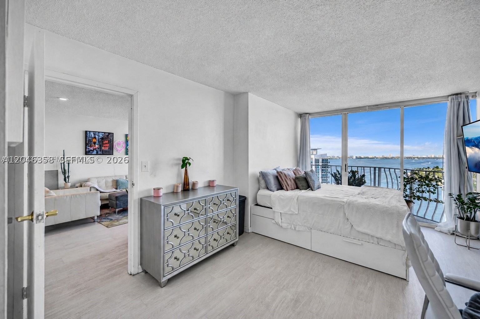 North Bay Village photo 1