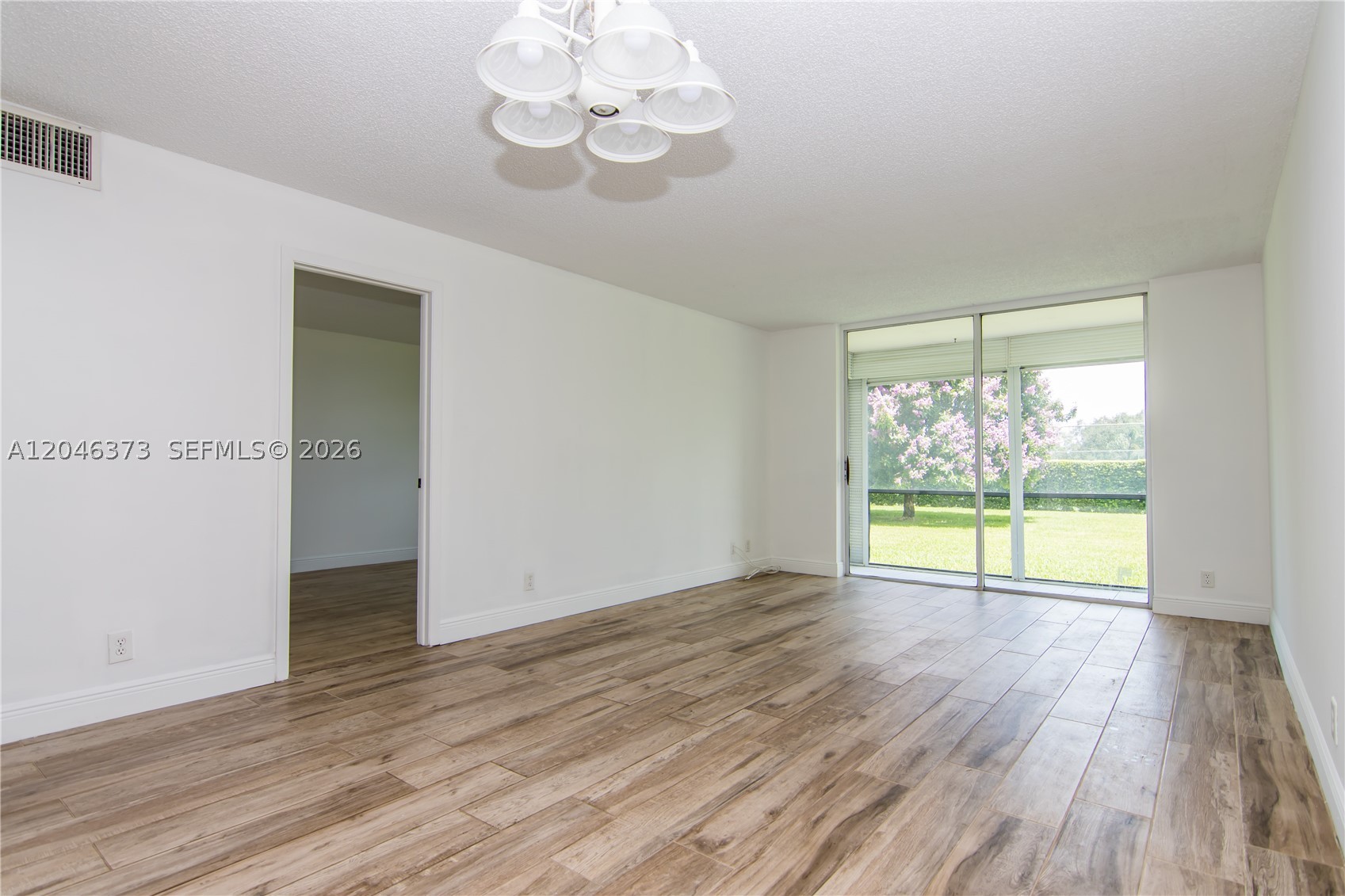 Pembroke Pines photo 3