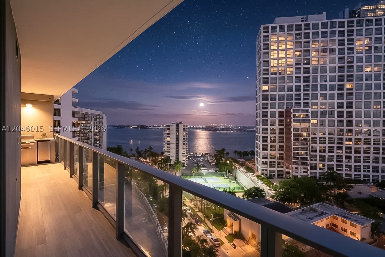 Miami photo 1