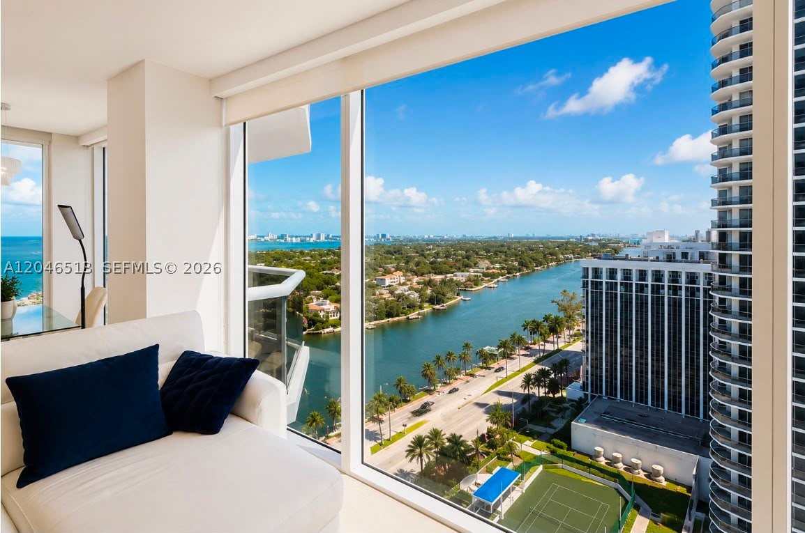 Miami Beach photo 4