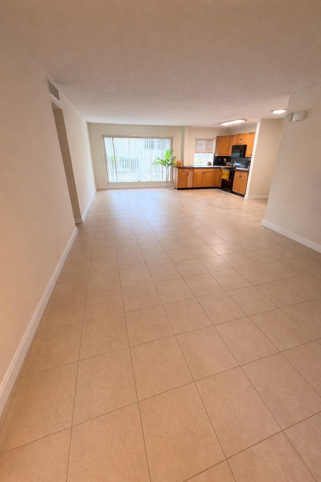 Pembroke Pines photo 2