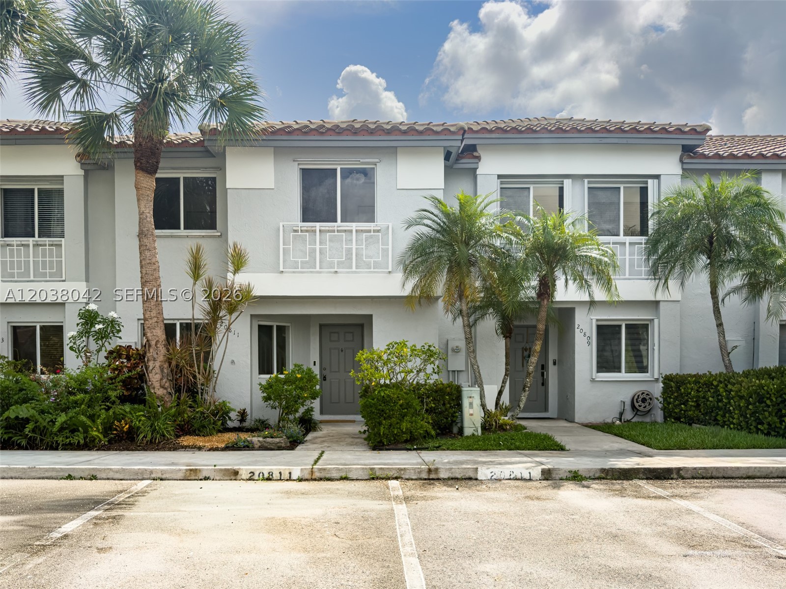 Pembroke Pines photo 3