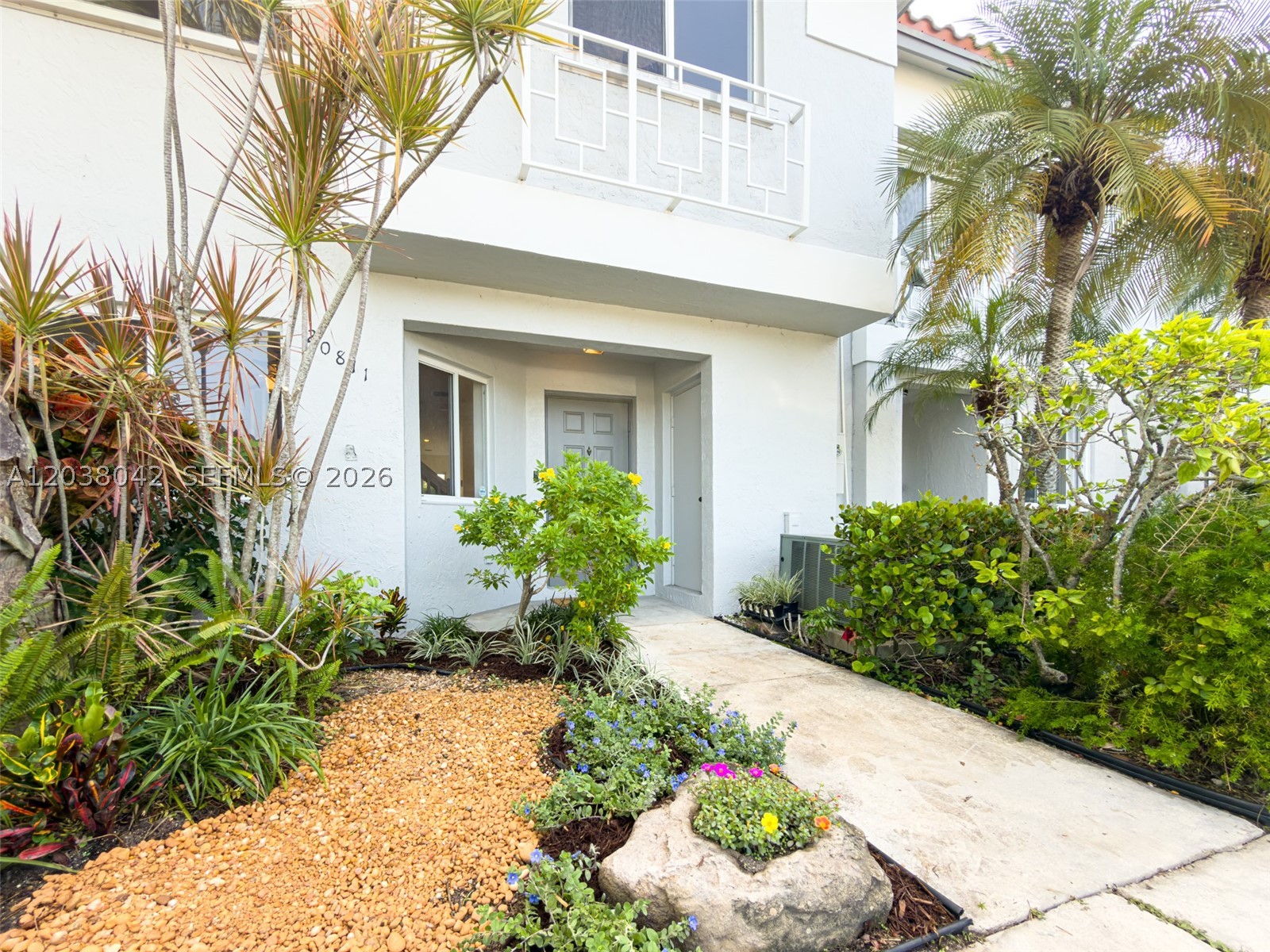 Pembroke Pines photo 4