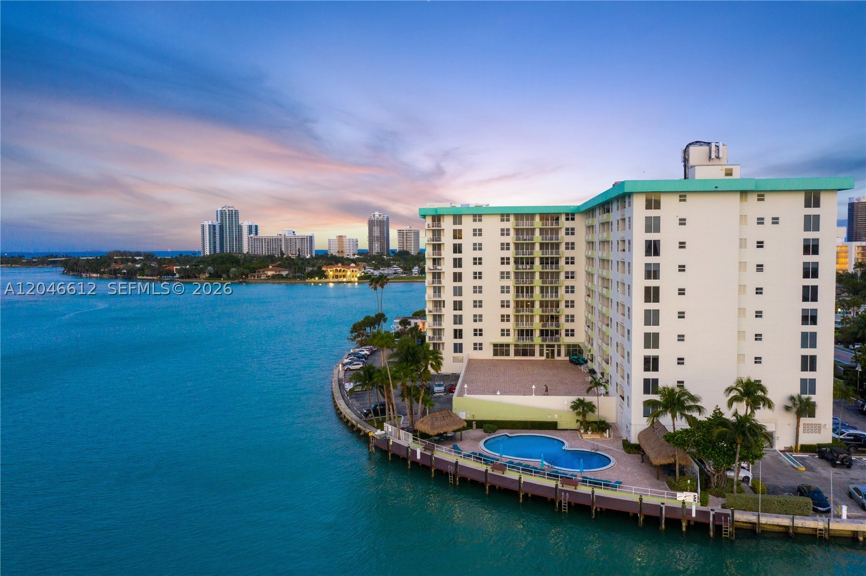 Bay Harbor Islands photo 1