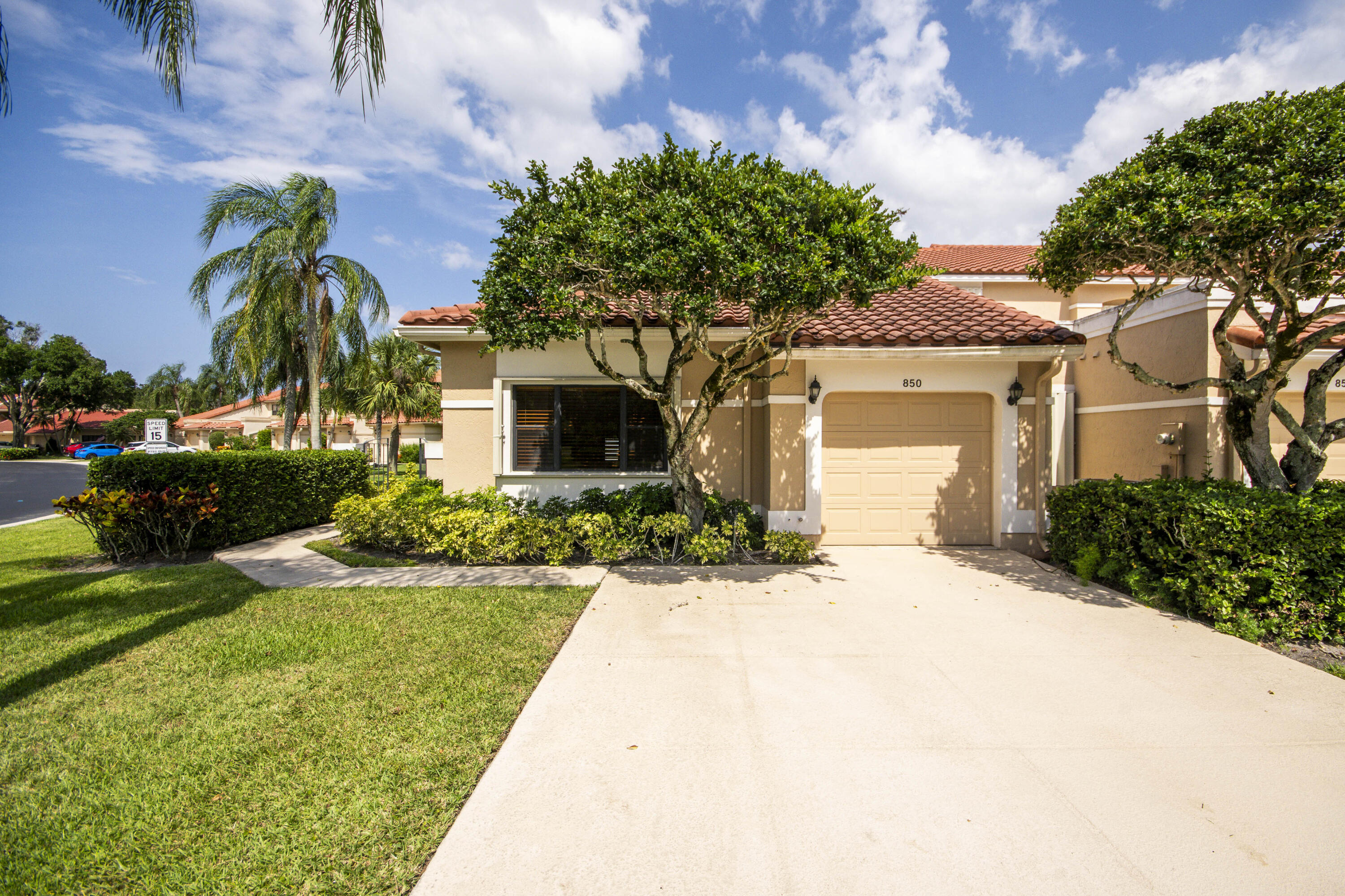Palm Beach Gardens photo 3