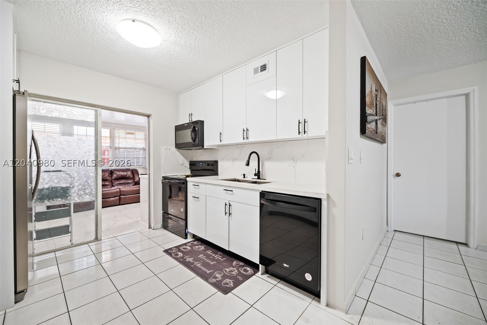 Hialeah photo 5