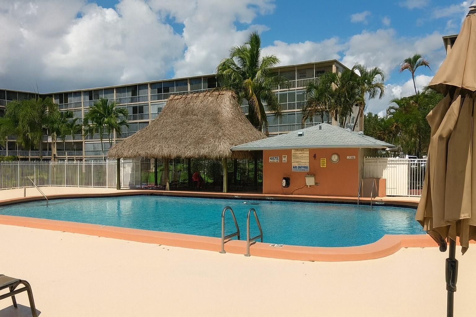 Hollywood photo 1