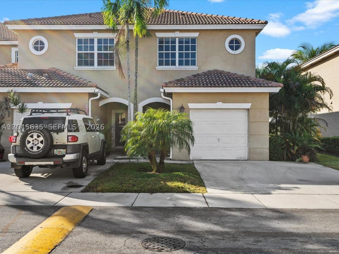 Pembroke Pines photo 1
