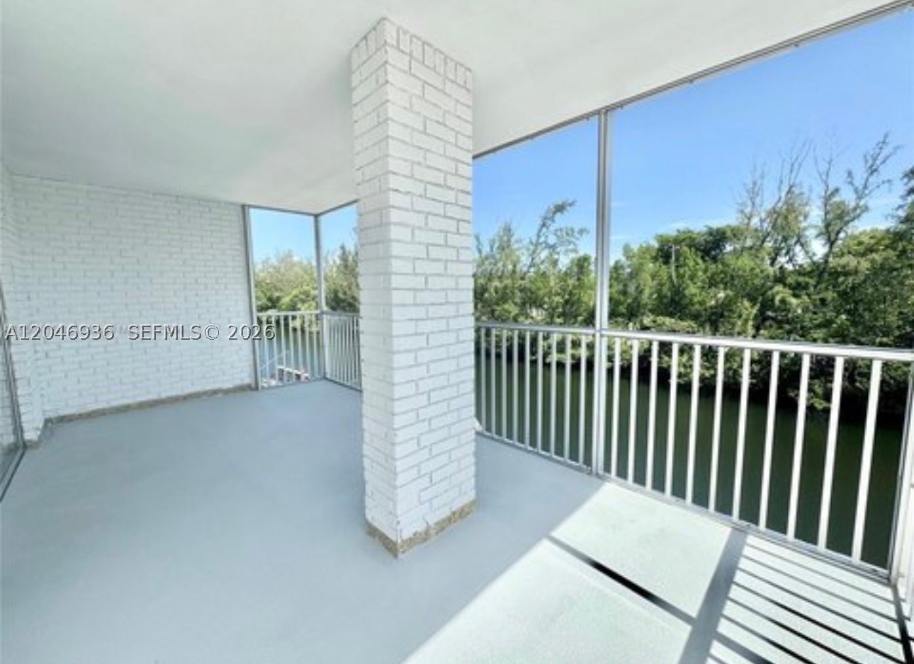 North Miami Beach photo 2