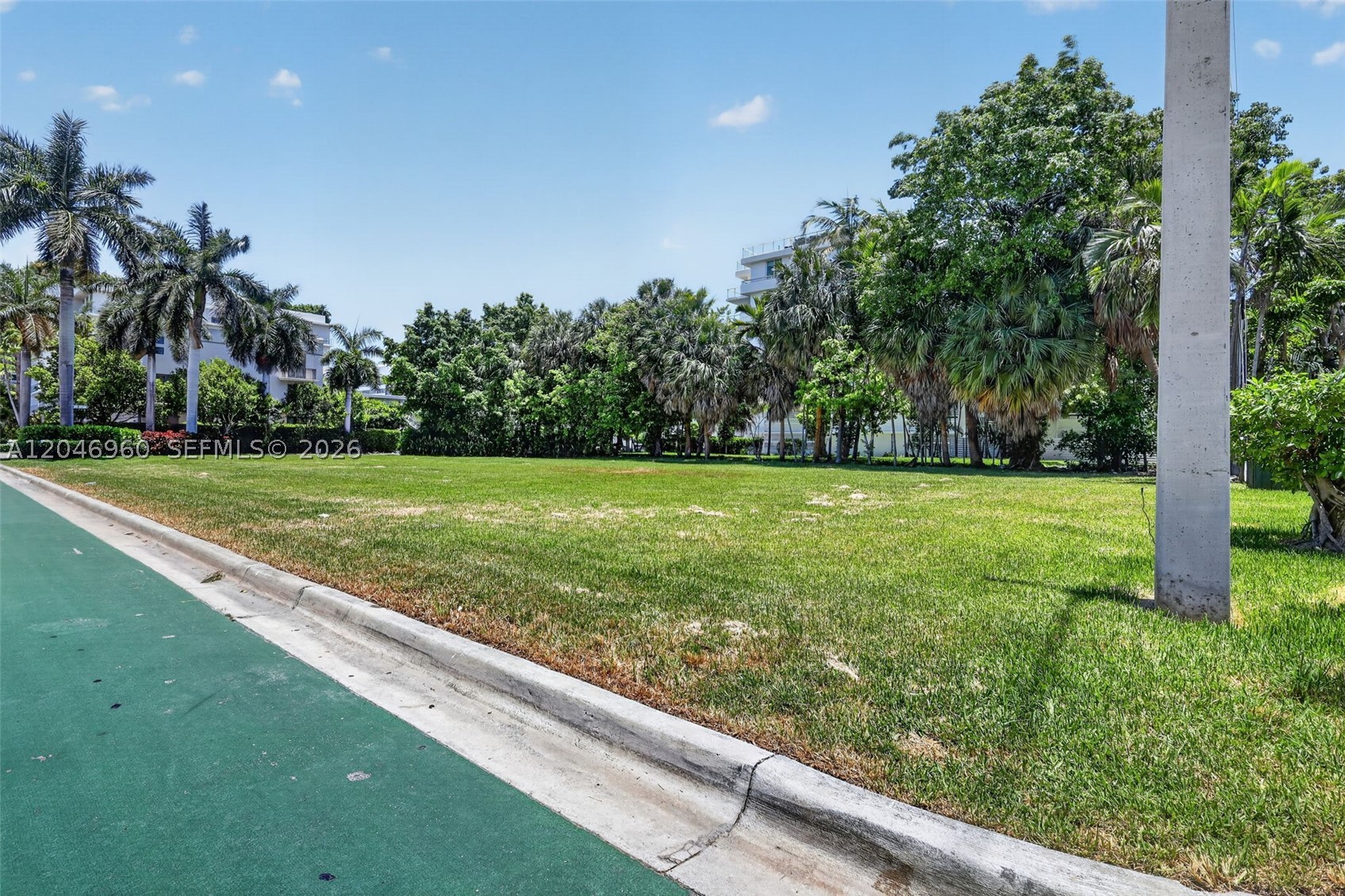 Bay Harbor Islands photo 4