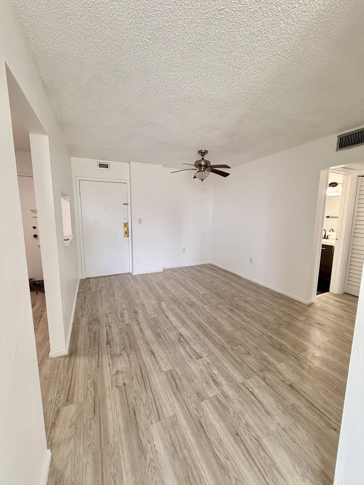 North Miami photo 4