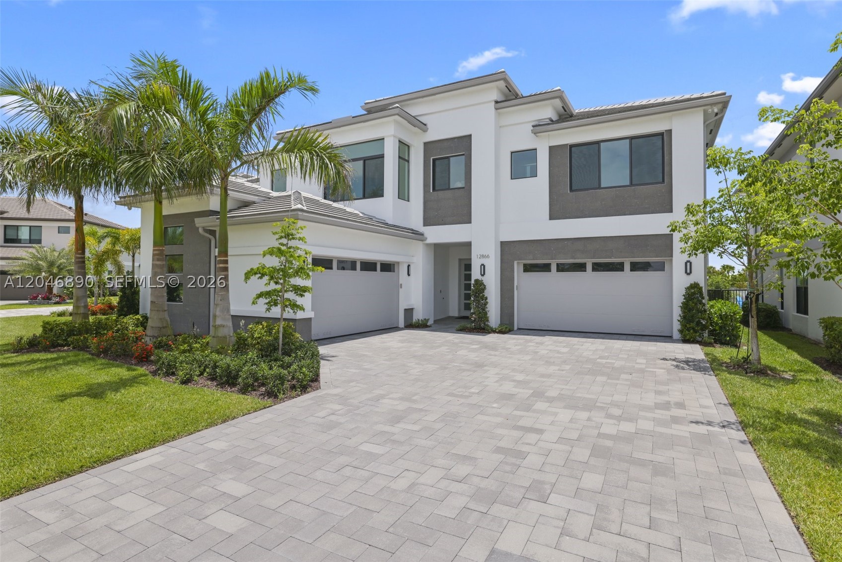Palm Beach Gardens photo 1