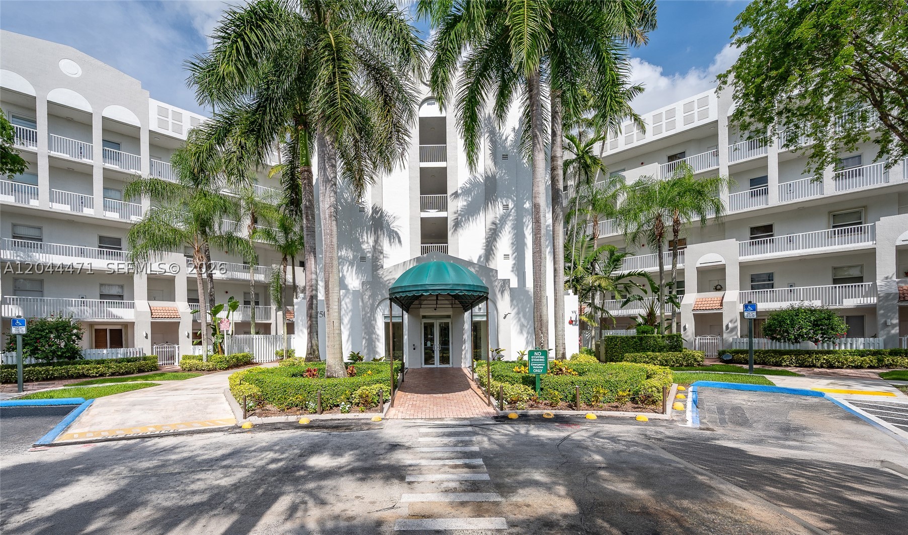 Doral photo 1