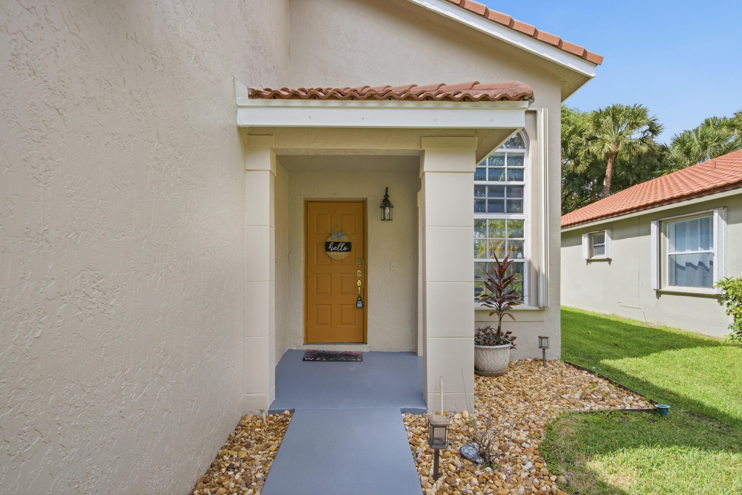Pembroke Pines photo 3