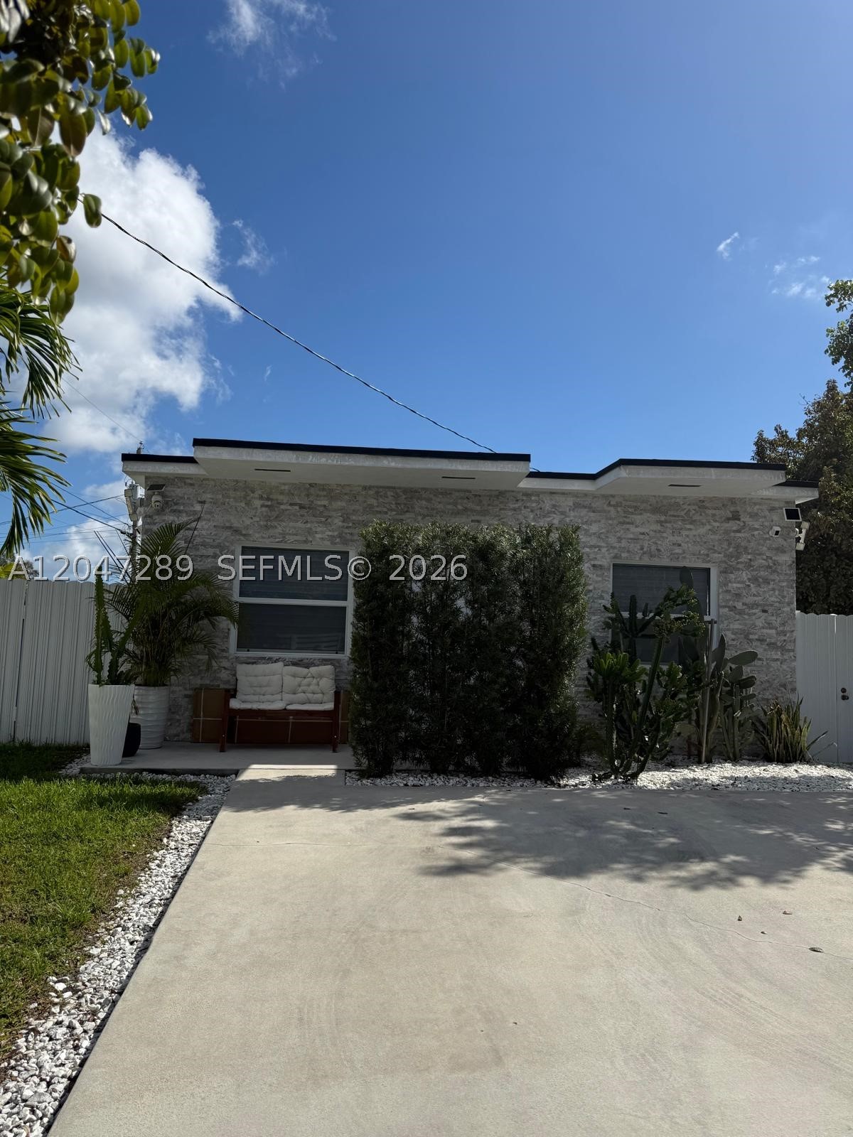 Miami photo 1