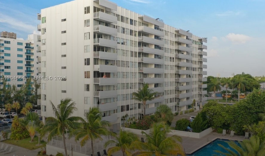 North Bay Village photo 1