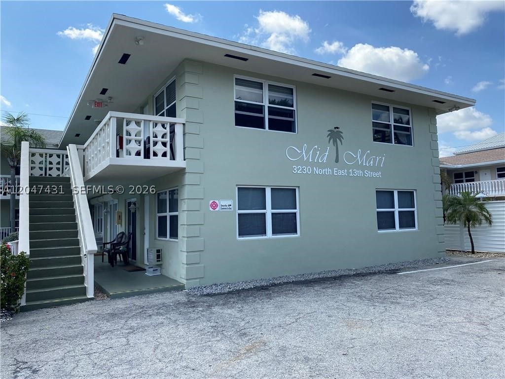 Pompano Beach photo 1