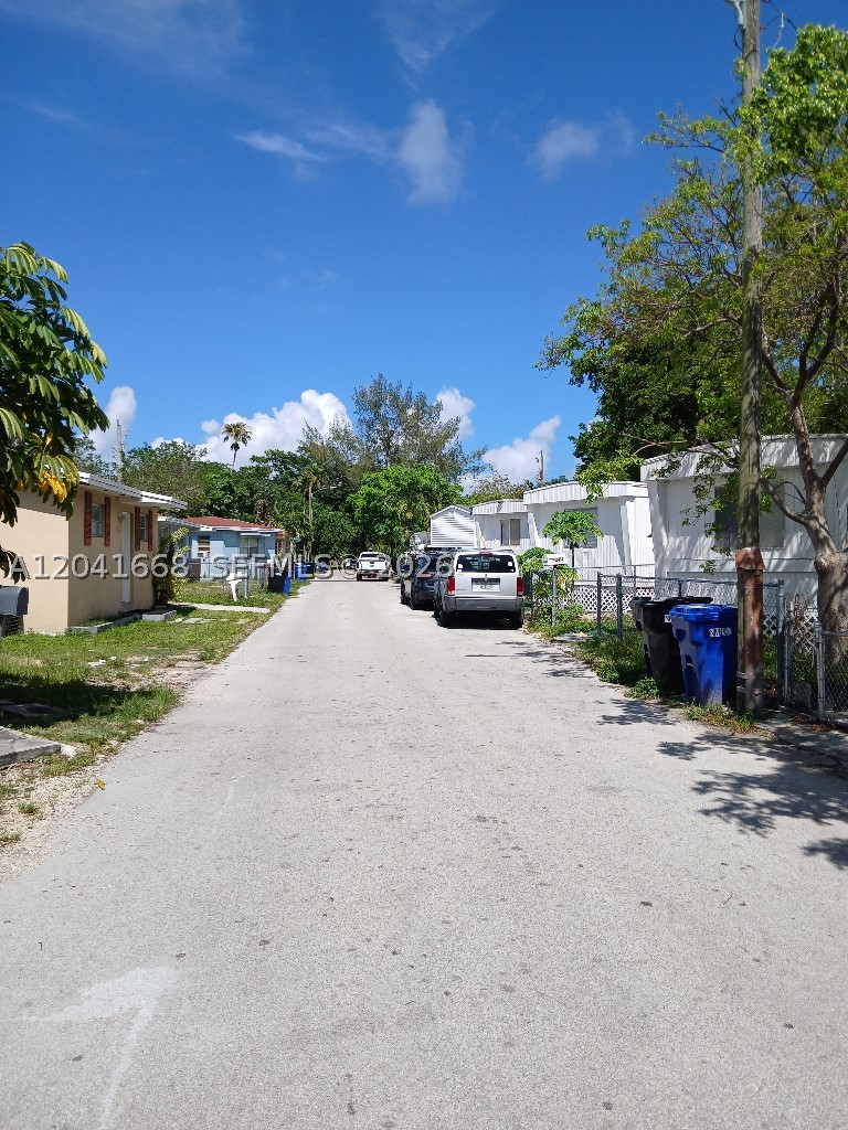 North Miami Beach photo 3