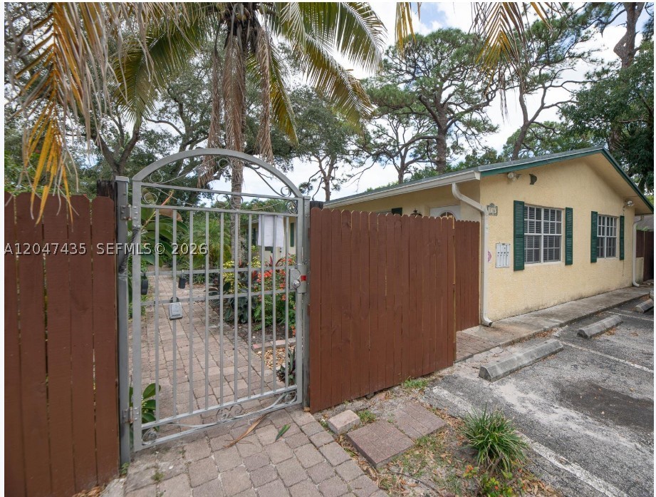 Fort Lauderdale photo 1