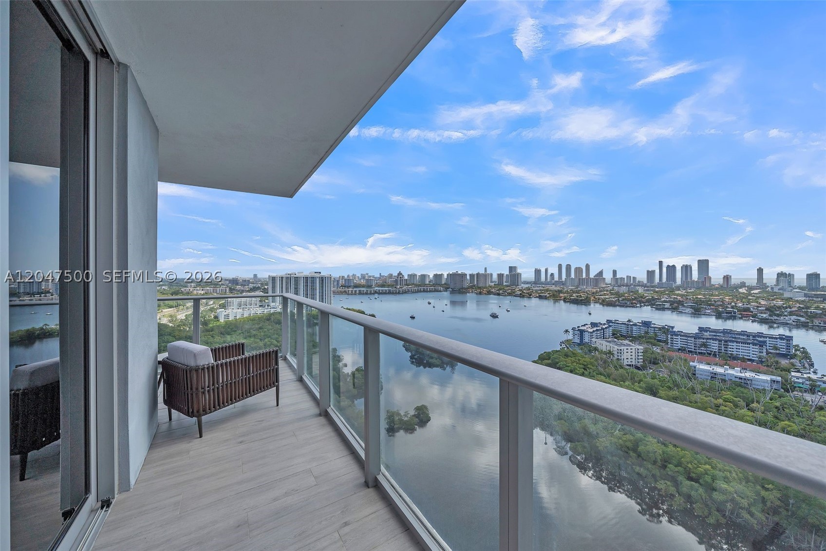North Miami Beach photo 1